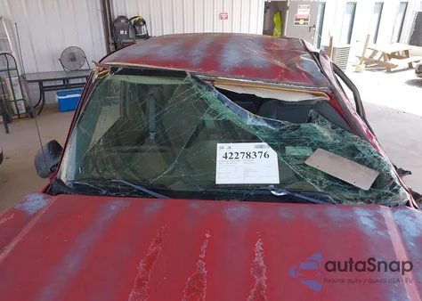 2004 Chevrolet Silverado 1500 Ls из США, поврежденный, VIN 2GCEK19T141115607